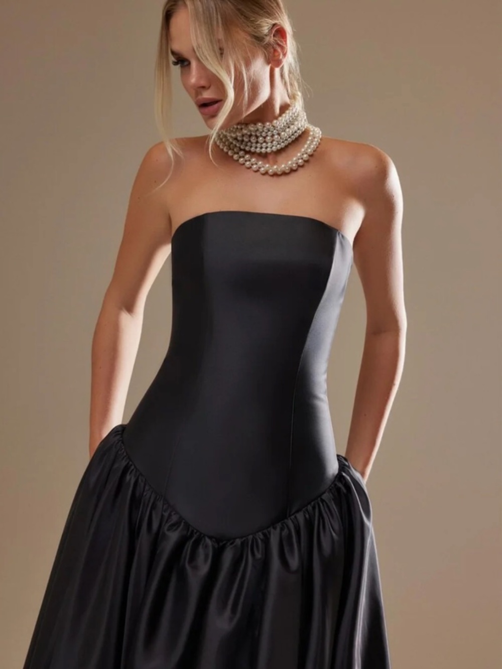 Espanola Black Gown Zipper Closure Size 2 - Ships in 48 hours
